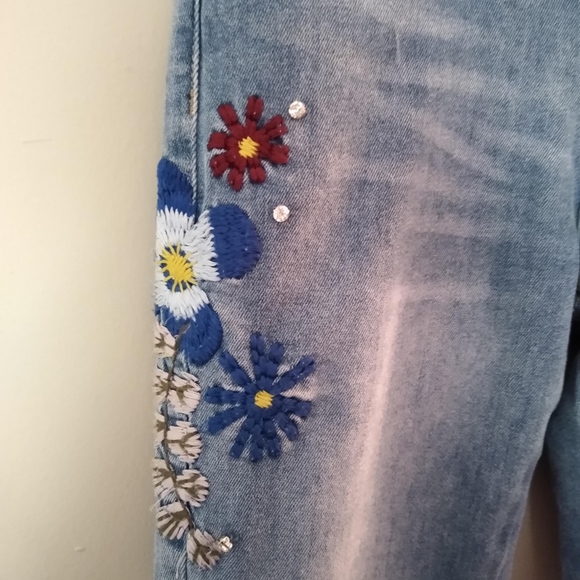 Rock & Indigo Embellished Jeans!! Sz 8/28!! - Picture 7 of 8